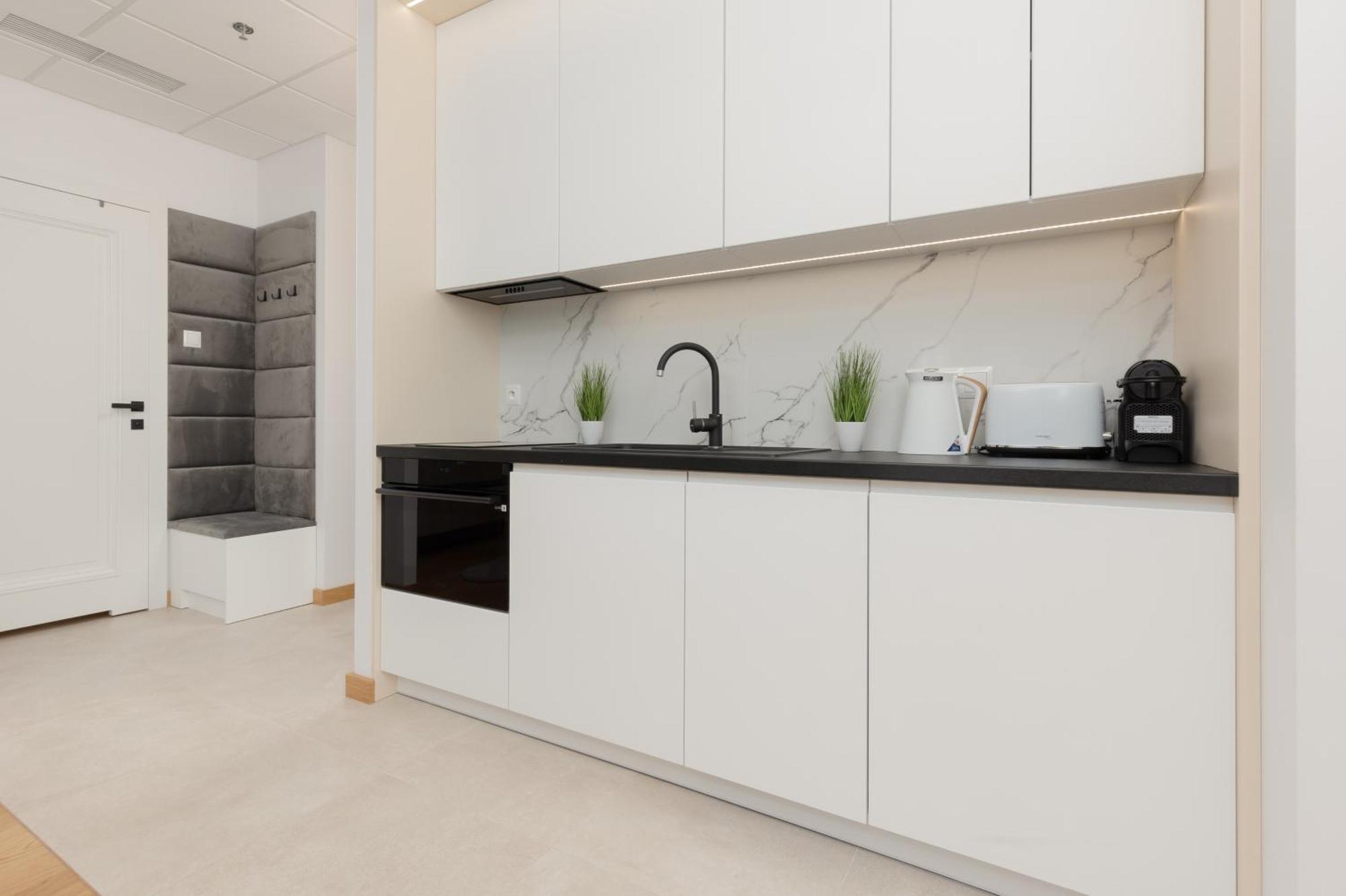 Exceptional Business Apartments By Noclegi Renters Варшава Экстерьер фото