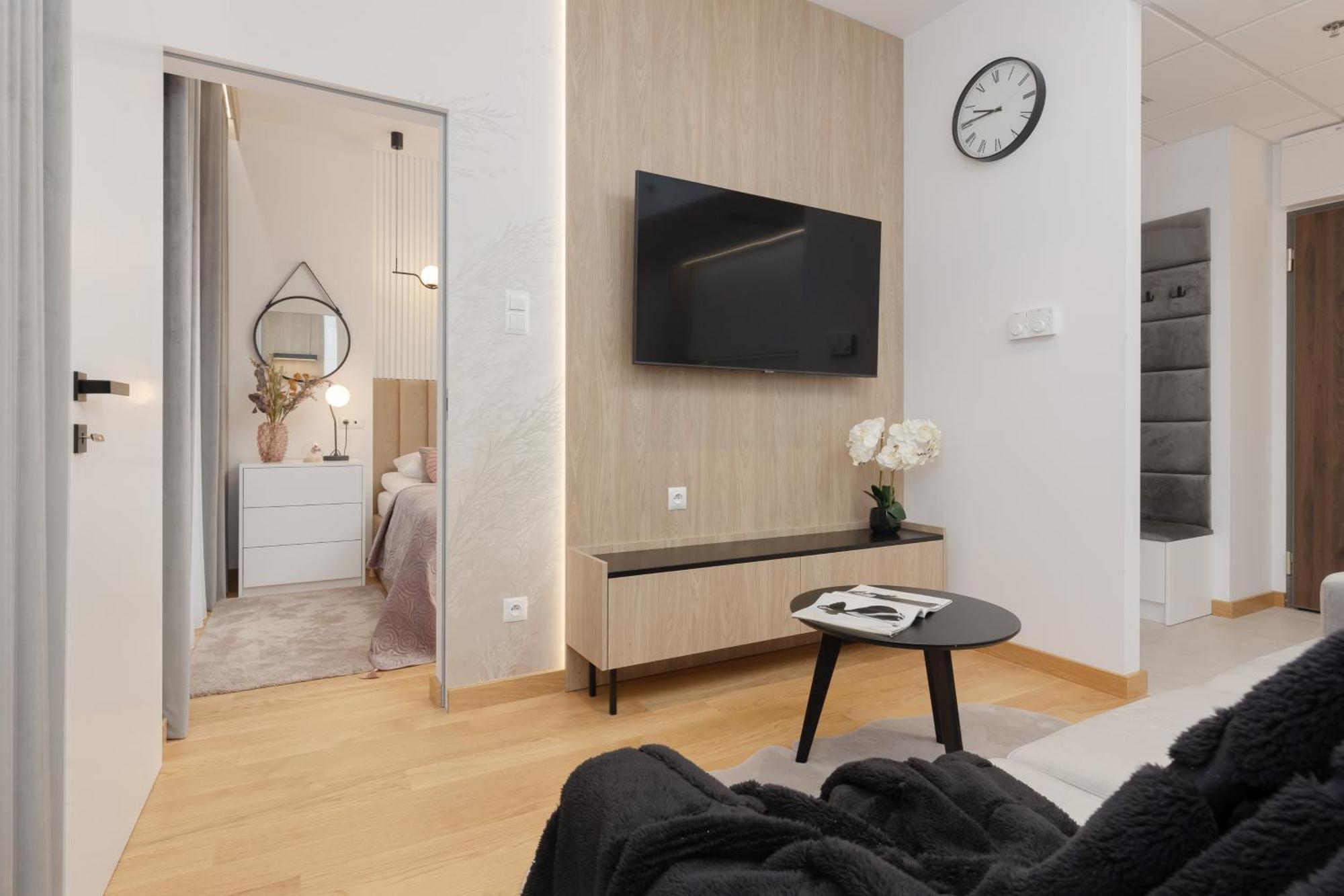 Exceptional Business Apartments By Noclegi Renters Варшава Экстерьер фото